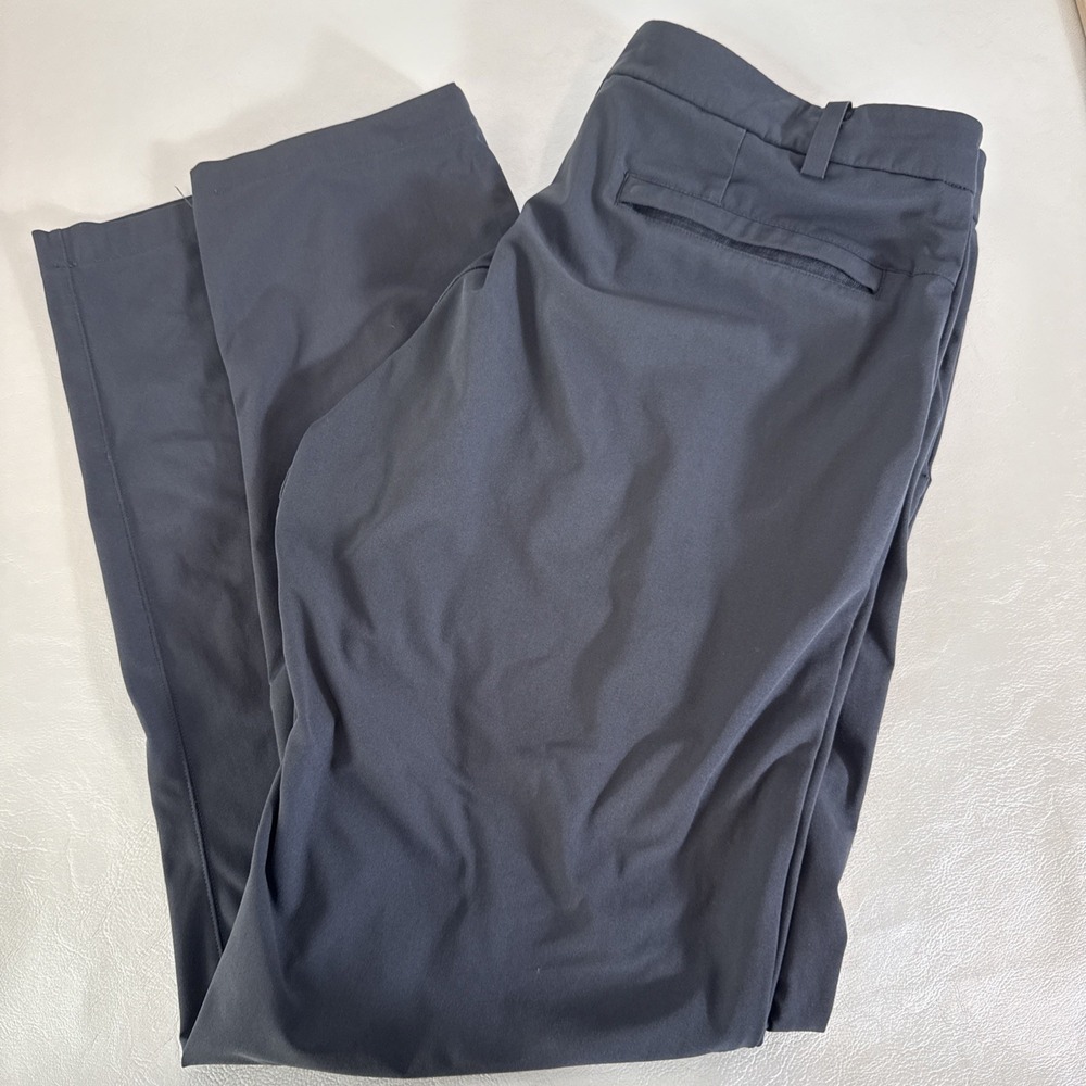Men's Lululemon pants. Dark Gray. Commission Chino Style 34